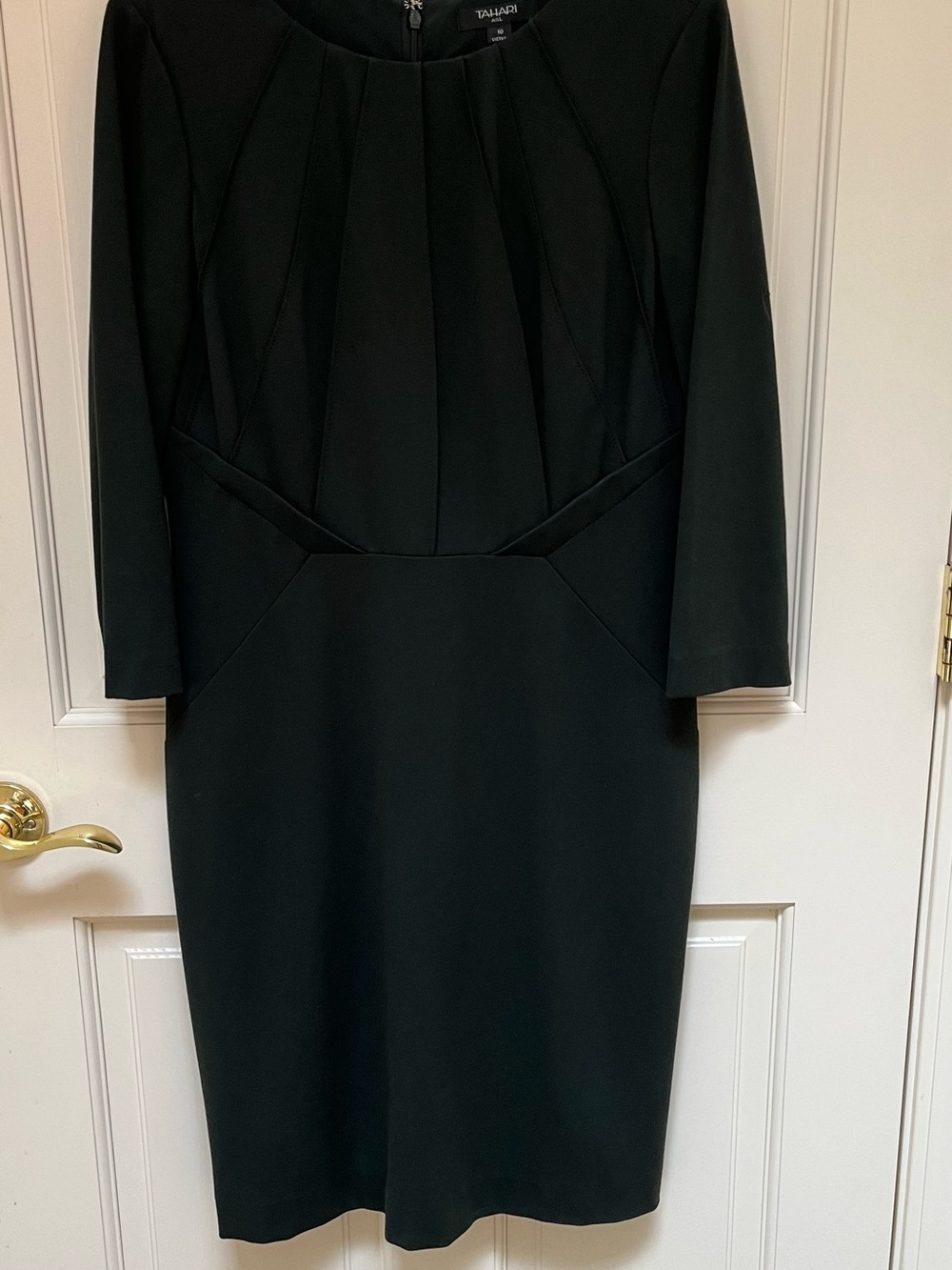 Tahari ASL Dark Green Pleated-Panel Sheath Dress